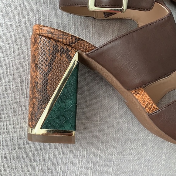 Mark Snake Embossed Ankle Booties Size 8 - Picture 2 of 6